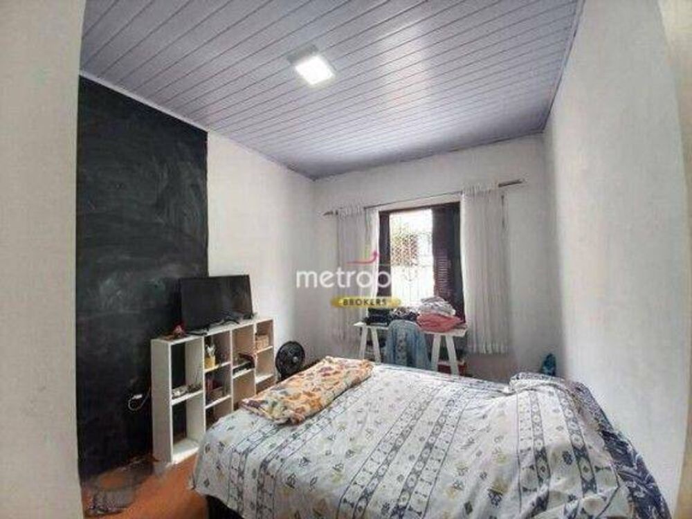 Casa à venda com 3 quartos, 200m² - Foto 4