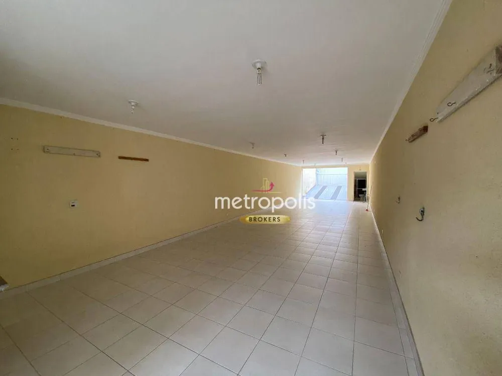 Sobrado, 3 quartos, 303 m² - Foto 2