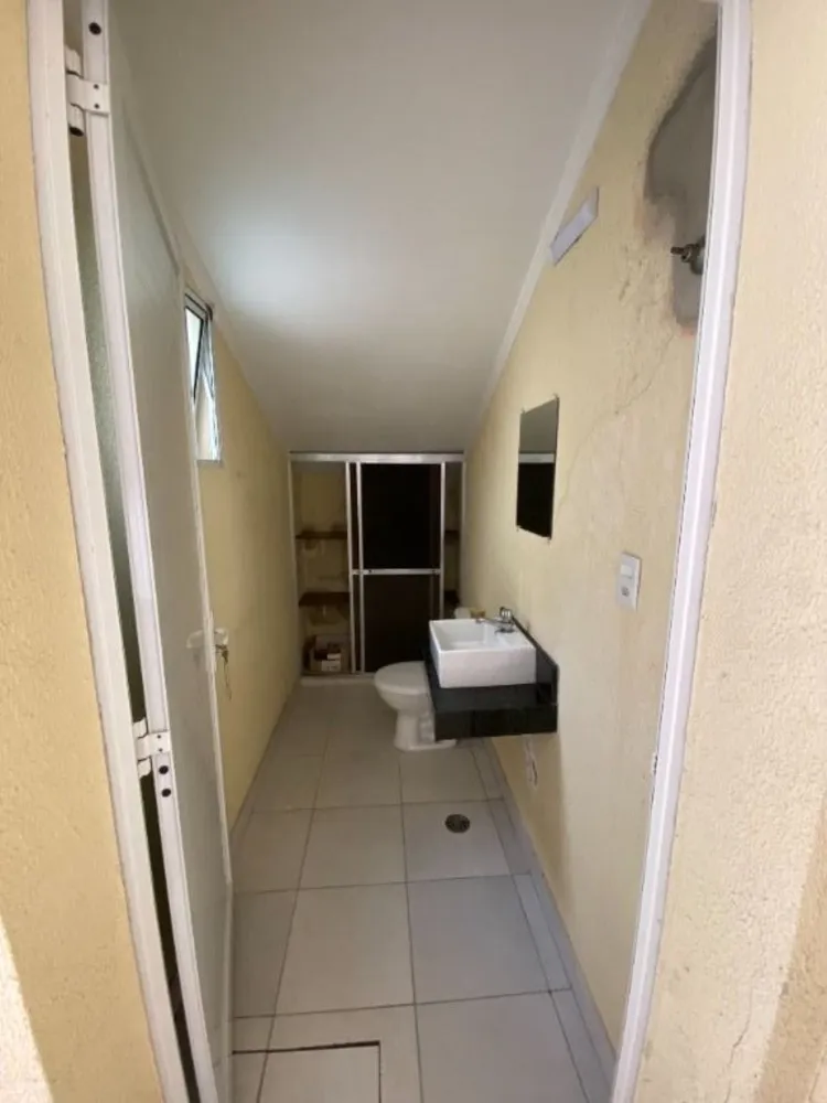 Sobrado, 3 quartos, 303 m² - Foto 3