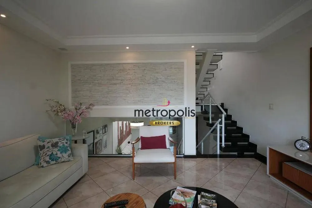 Sobrado, 3 quartos, 250 m² - Foto 2