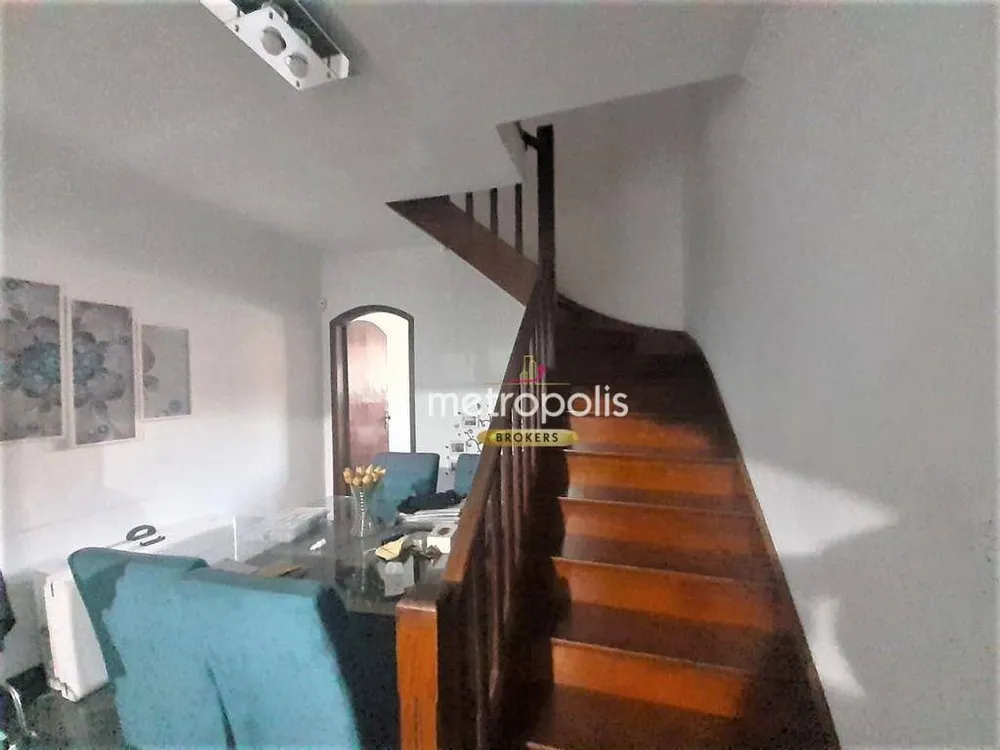 Sobrado, 3 quartos, 211 m² - Foto 3