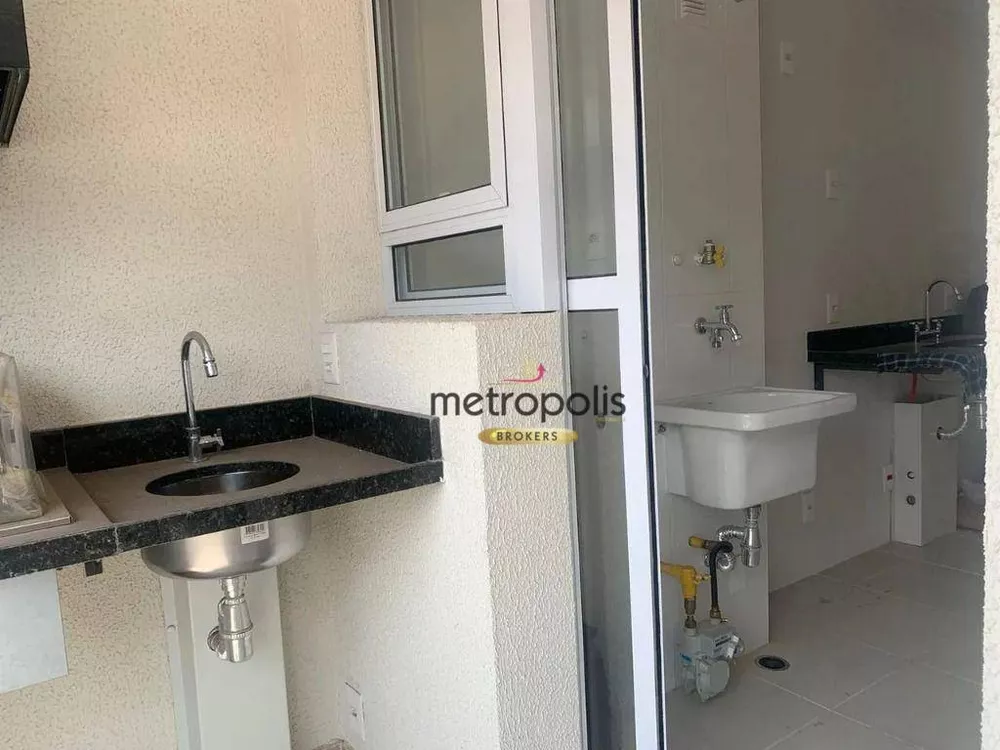 Apartamento à venda com 2 quartos, 64m² - Foto 2