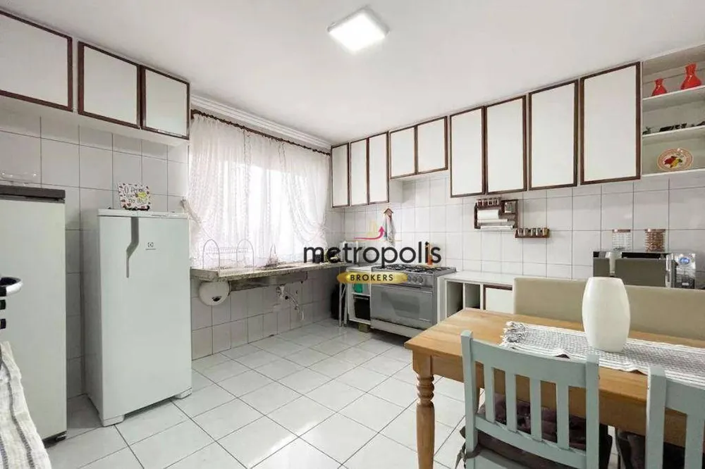 Sobrado, 3 quartos, 250 m² - Foto 4