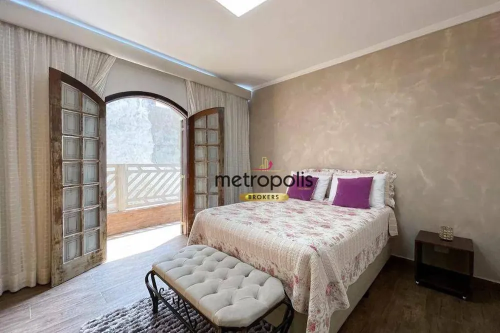 Sobrado, 3 quartos, 250 m² - Foto 8