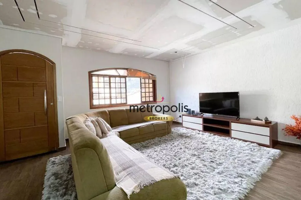 Sobrado, 3 quartos, 250 m² - Foto 1