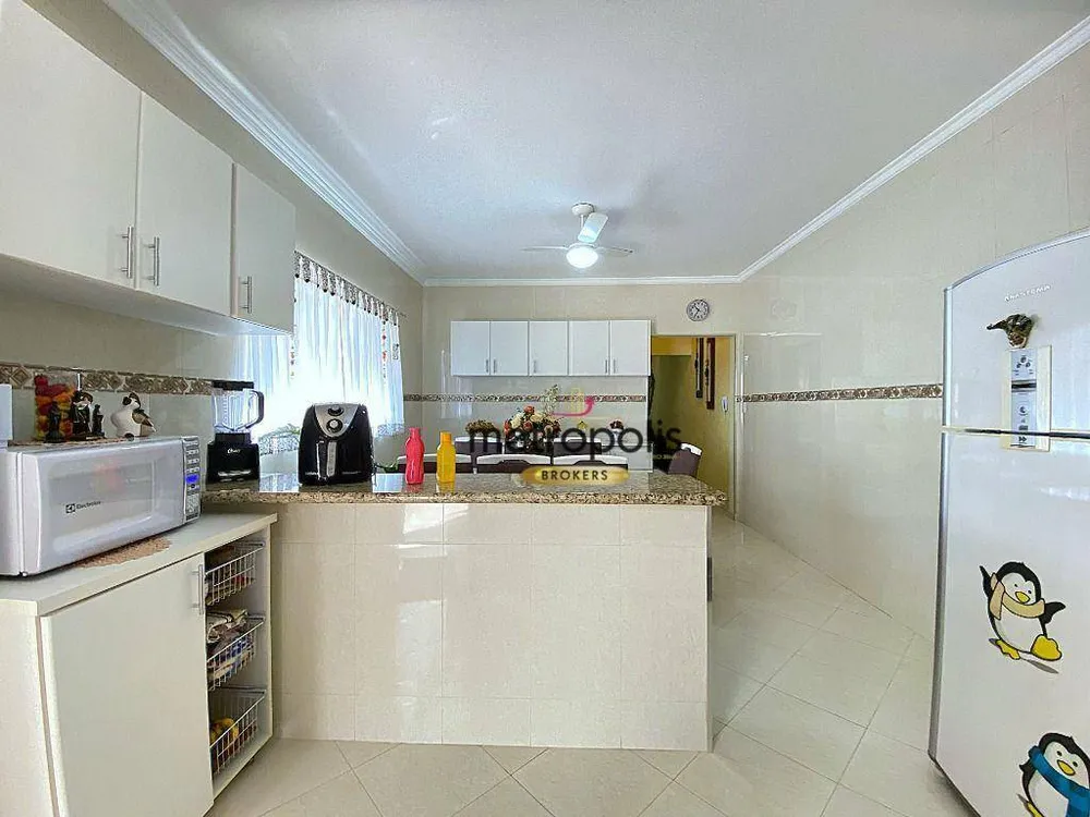 Sobrado, 3 quartos, 260 m² - Foto 6