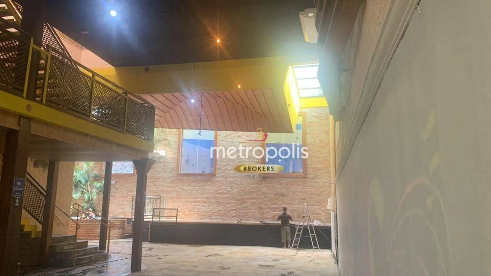 Prédio Inteiro, 1000 m² - Foto 1