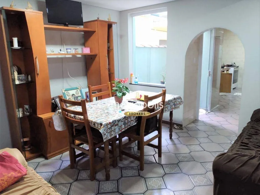 Casa, 3 quartos, 180 m² - Foto 1