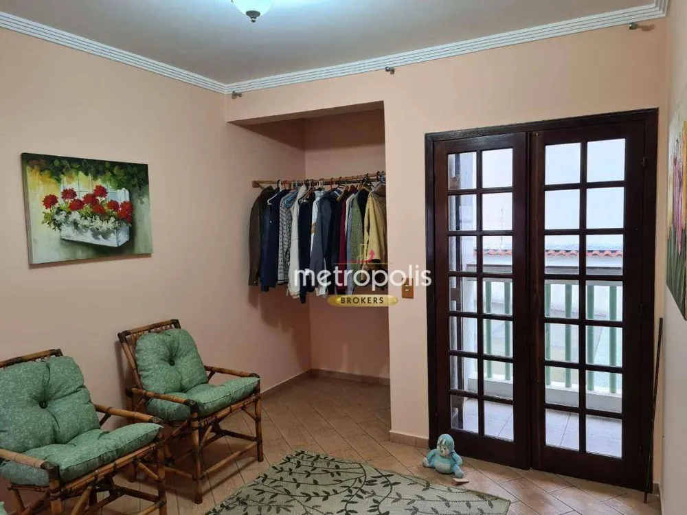 Sobrado, 4 quartos, 630 m² - Foto 1