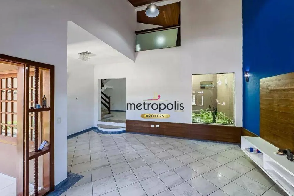 Sobrado, 3 quartos, 350 m² - Foto 2