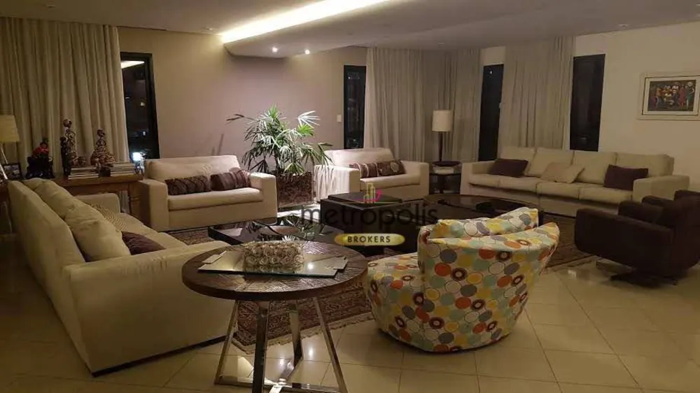 Apartamento, 3 quartos, 392 m² - Foto 1