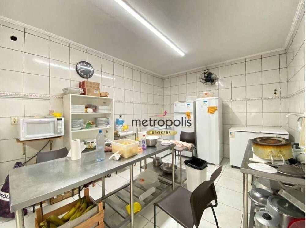Casa à venda com 1 quarto, 248m² - Foto 3