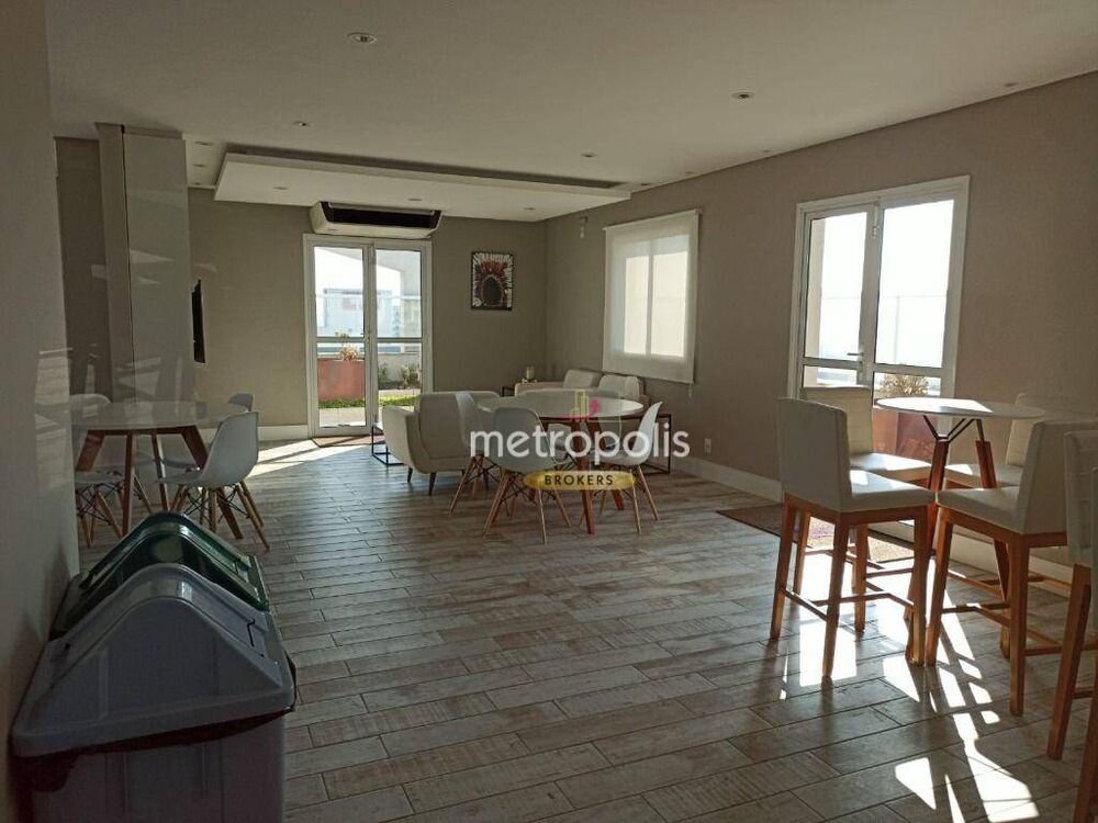 Apartamento para alugar com 1 quarto, 54m² - Foto 15