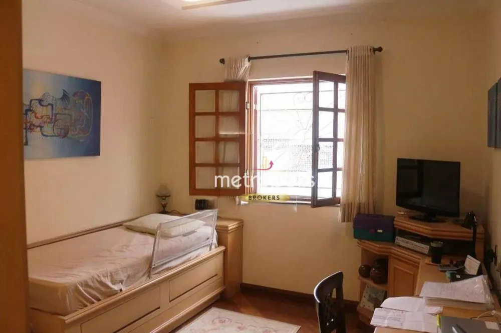 Casa, 3 quartos, 221 m² - Foto 3
