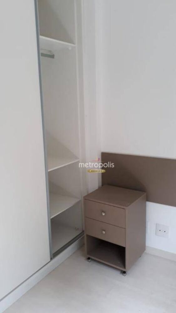 Apartamento para alugar com 2 quartos, 75m² - Foto 5