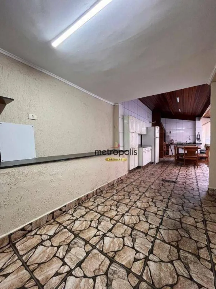 Casa, 4 quartos, 230 m² - Foto 1