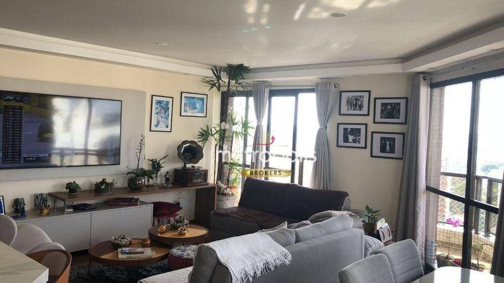 Apartamento à venda com 3 quartos, 170m² - Foto 2