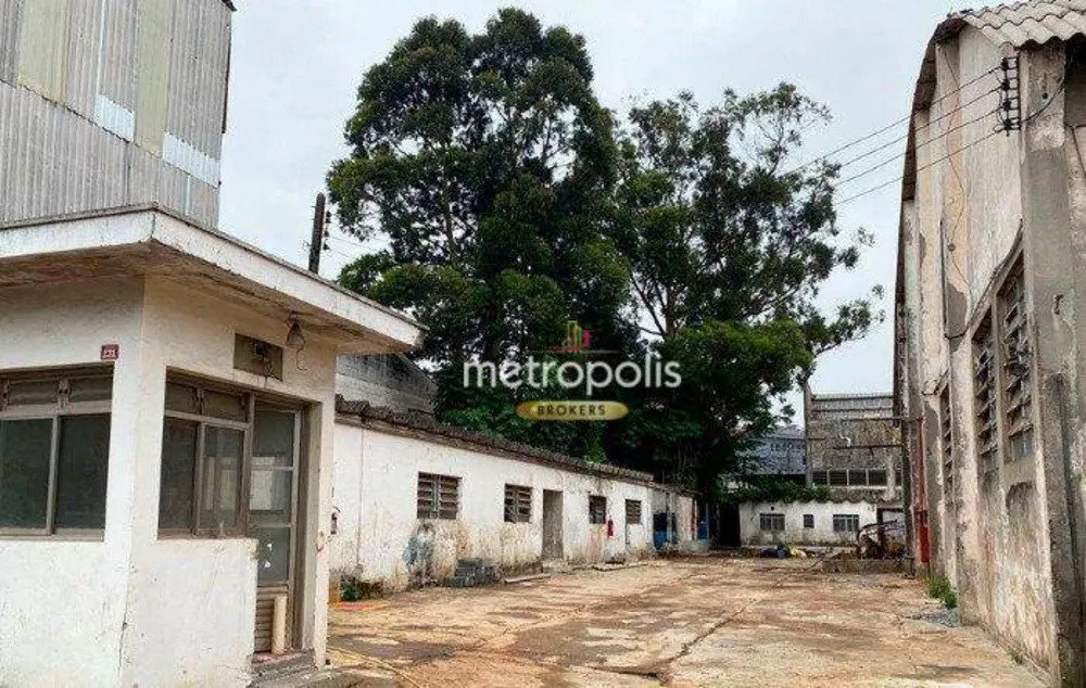 Depósito-Galpão, 2705 m² - Foto 1