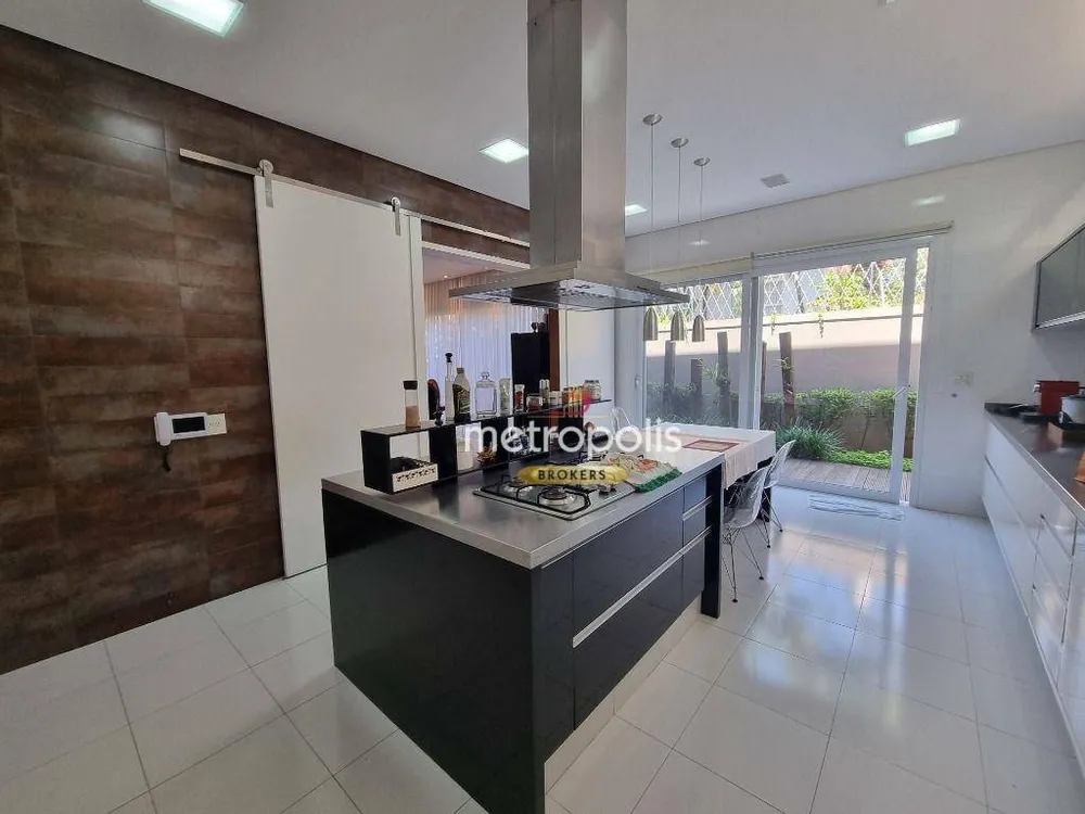 Sobrado, 4 quartos, 687 m² - Foto 4