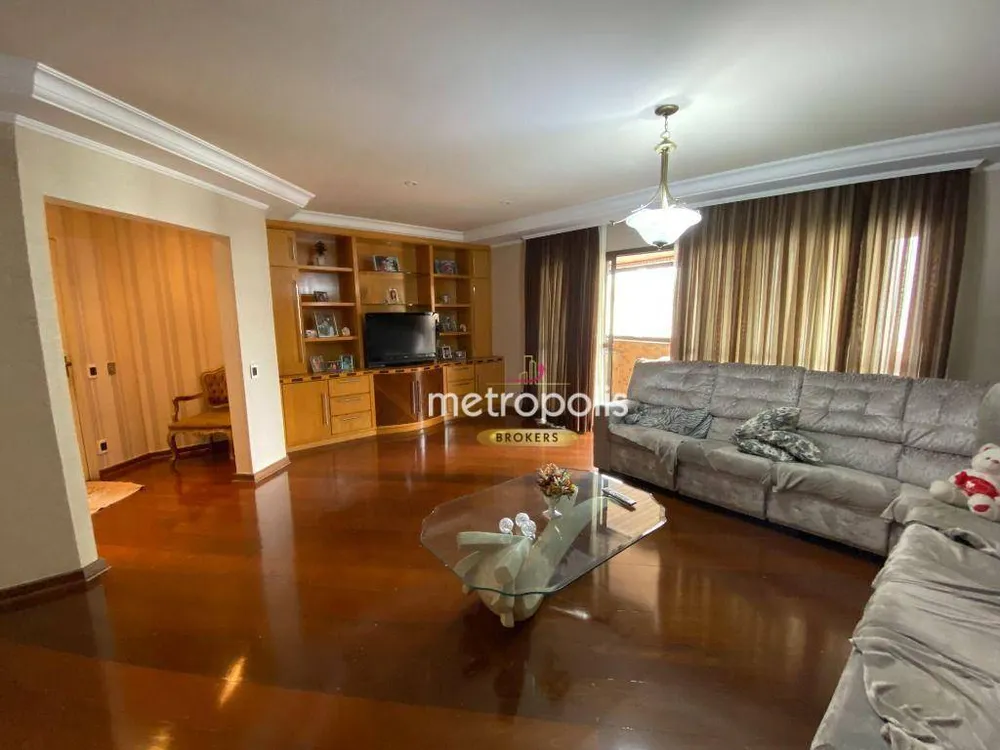 Apartamento, 3 quartos, 242 m² - Foto 1