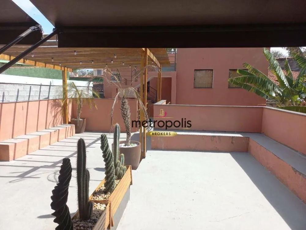 Sobrado, 4 quartos, 600 m² - Foto 2