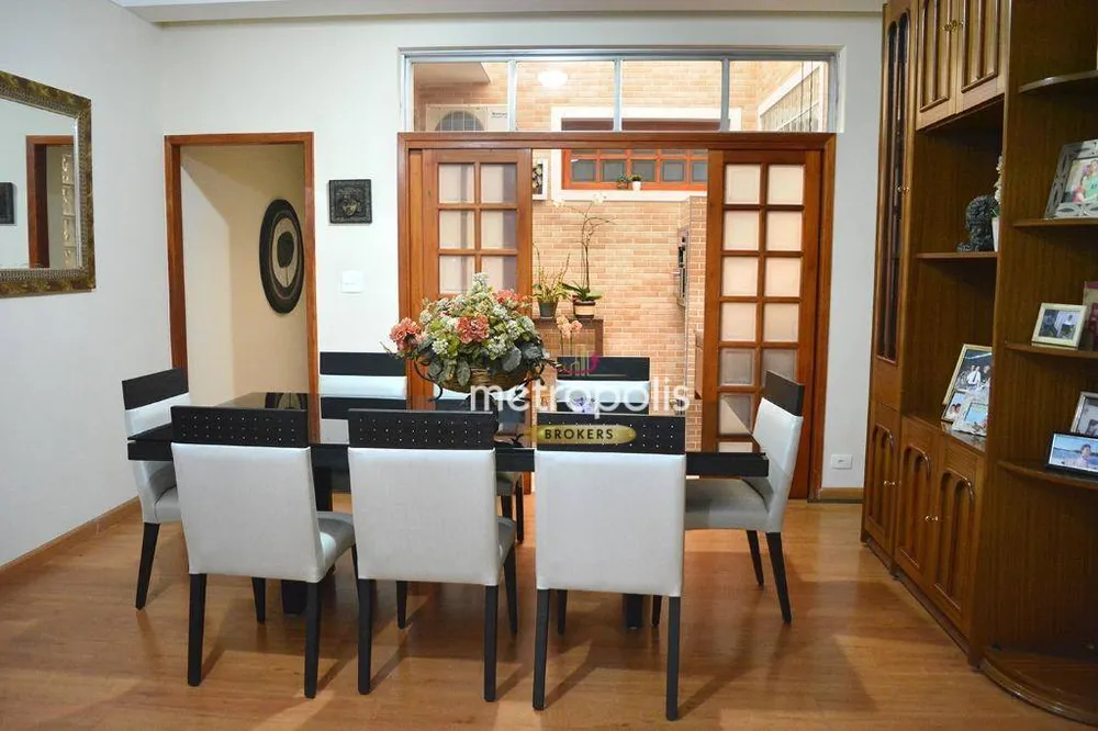 Sobrado, 3 quartos, 215 m² - Foto 2