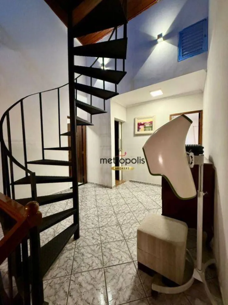 Sobrado, 3 quartos, 220 m² - Foto 2