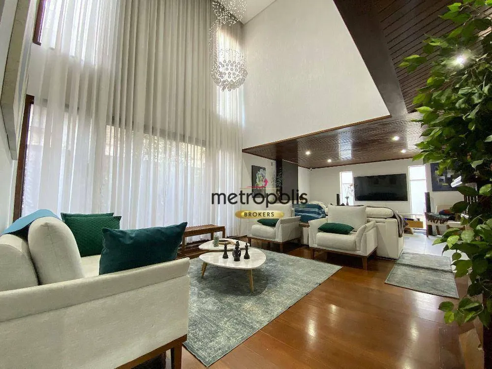 Sobrado, 3 quartos, 333 m² - Foto 1