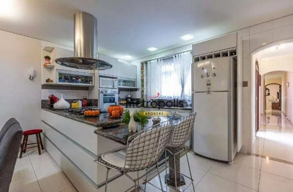 Sobrado, 3 quartos, 408 m² - Foto 9