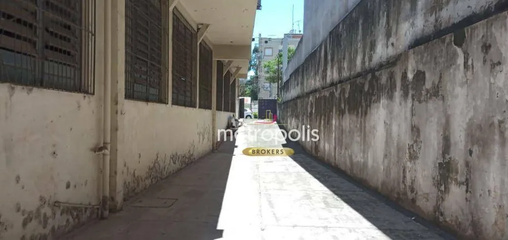 Loja-Salão, 1300 m² - Foto 1