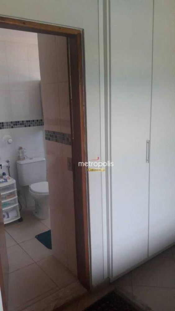 Chácara à venda com 3 quartos, 220m² - Foto 3