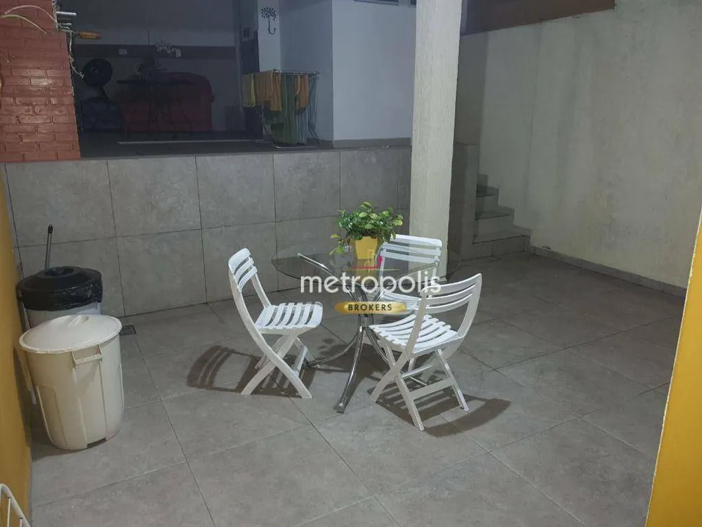 Sobrado, 3 quartos, 195 m² - Foto 1