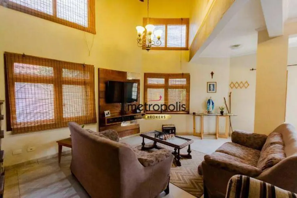 Sobrado, 3 quartos, 269 m² - Foto 6