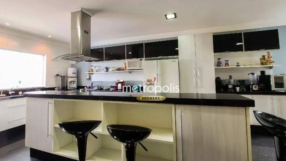 Sobrado, 3 quartos, 383 m² - Foto 3