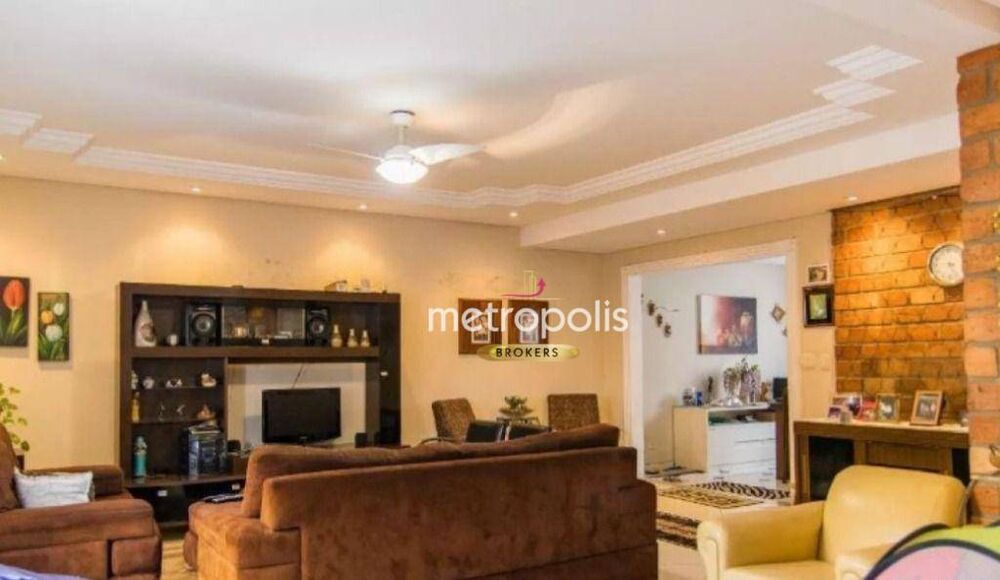 Sobrado à venda com 3 quartos, 300m² - Foto 3