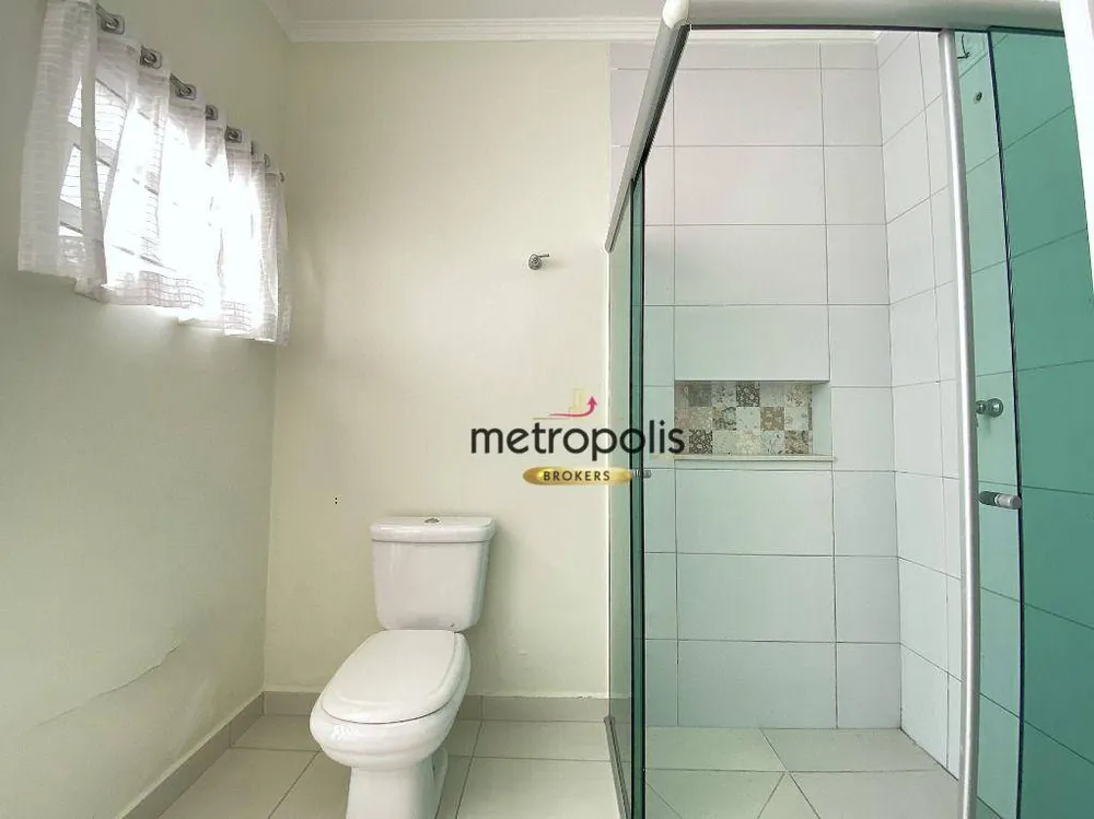 Sobrado, 3 quartos, 323 m² - Foto 1