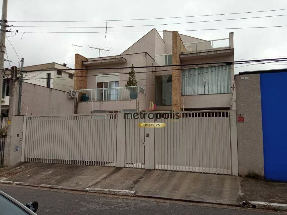 Sobrado à venda e aluguel com 4 quartos, 600m² - Foto 1