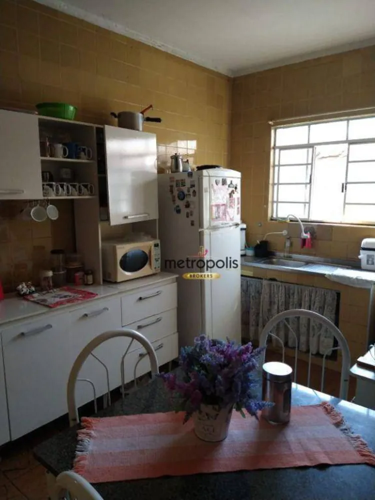 Casa, 3 quartos, 220 m² - Foto 2