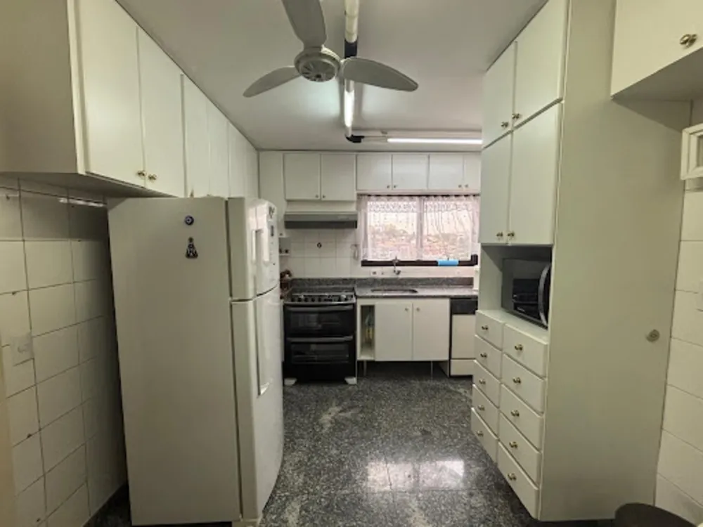 Cobertura, 4 quartos, 240 m² - Foto 2