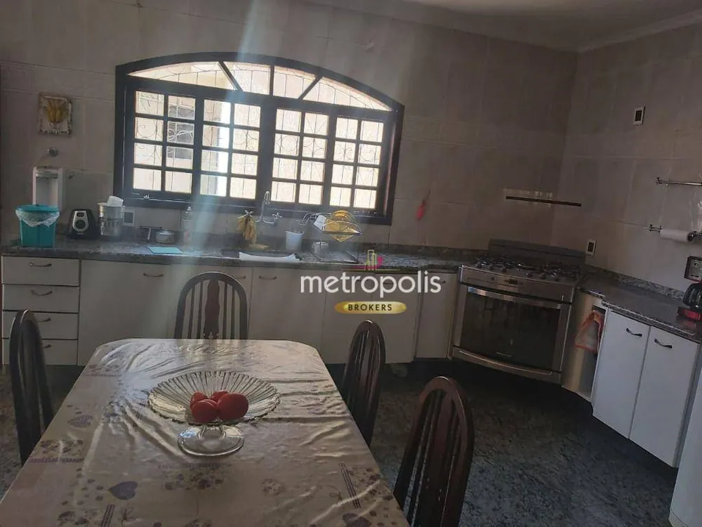Sobrado, 3 quartos, 210 m² - Foto 2