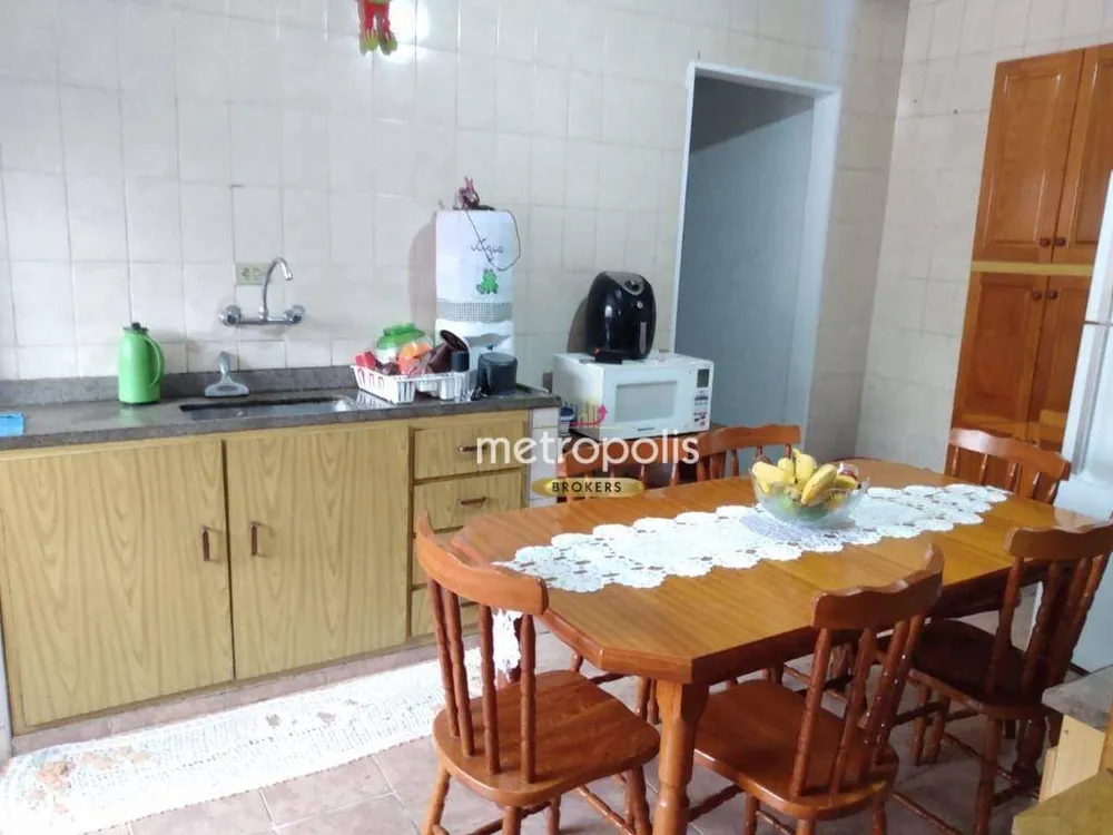 Casa, 4 quartos, 200 m² - Foto 2