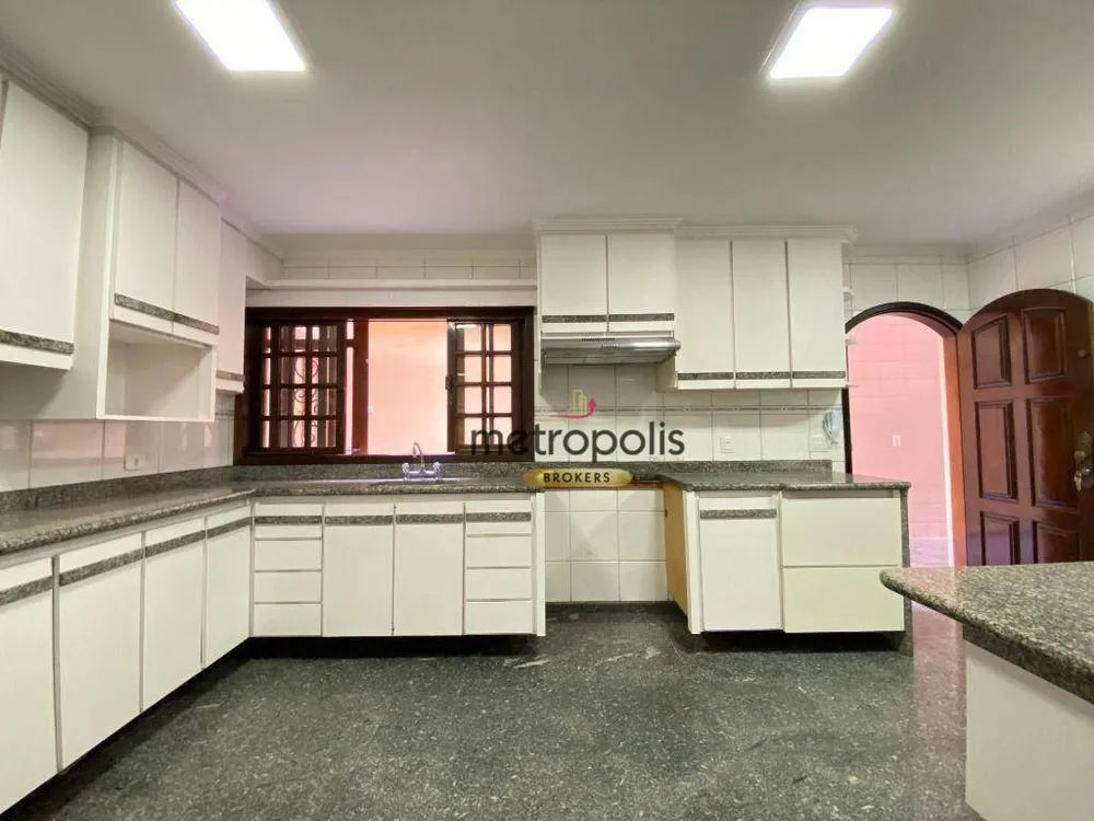 Sobrado, 3 quartos, 324 m² - Foto 4
