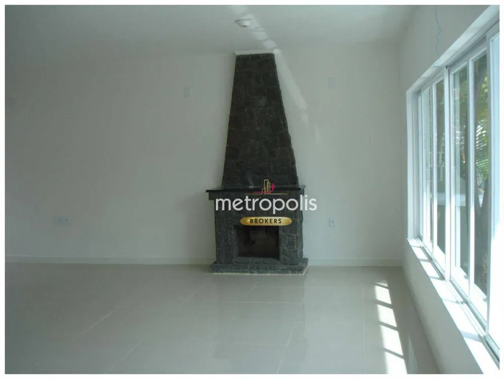 Casa, 3 quartos, 243 m² - Foto 4