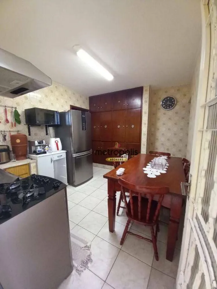 Casa, 4 quartos, 197 m² - Foto 3