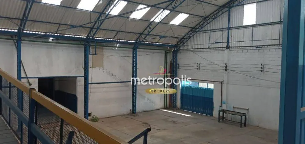 Depósito-Galpão, 3000 m² - Foto 1