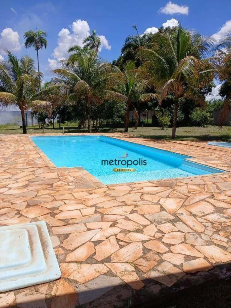 Chácara, 2 quartos, 3800 m² - Foto 1