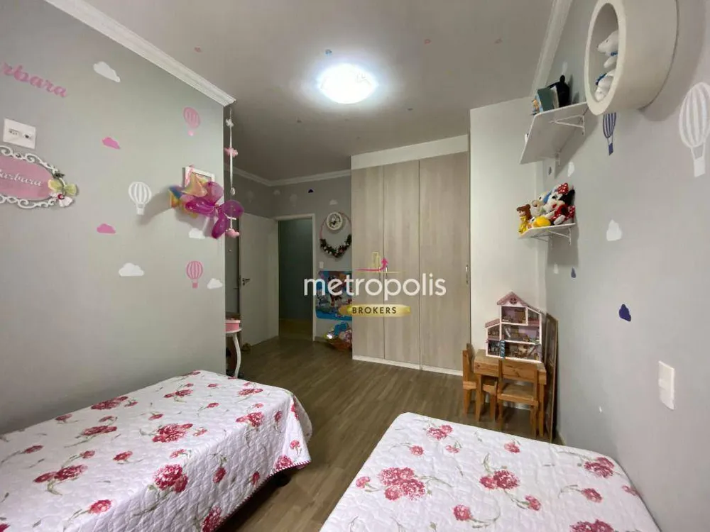 Casa, 3 quartos, 235 m² - Foto 9
