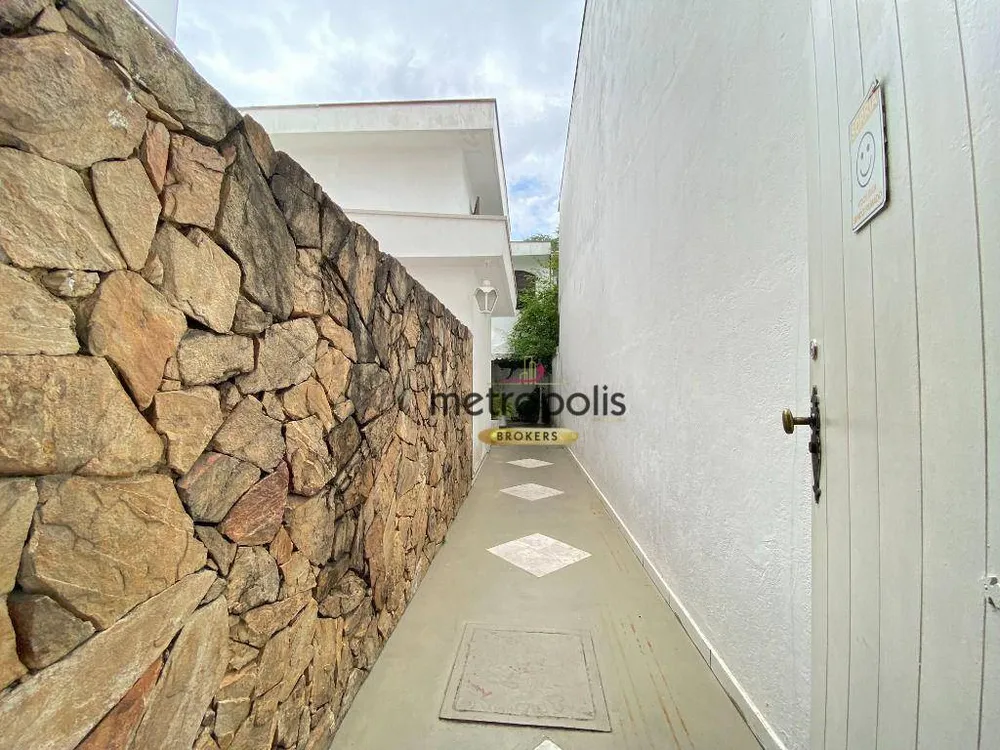Sobrado, 4 quartos, 357 m² - Foto 1