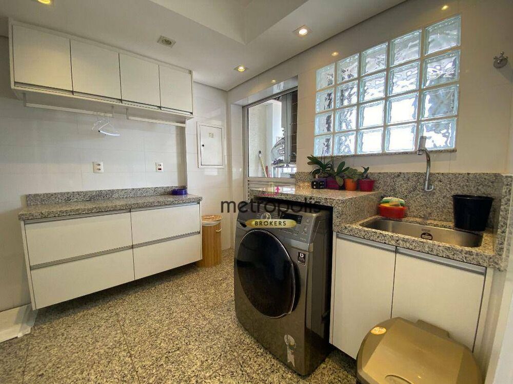 Apartamento para alugar com 3 quartos, 264m² - Foto 4