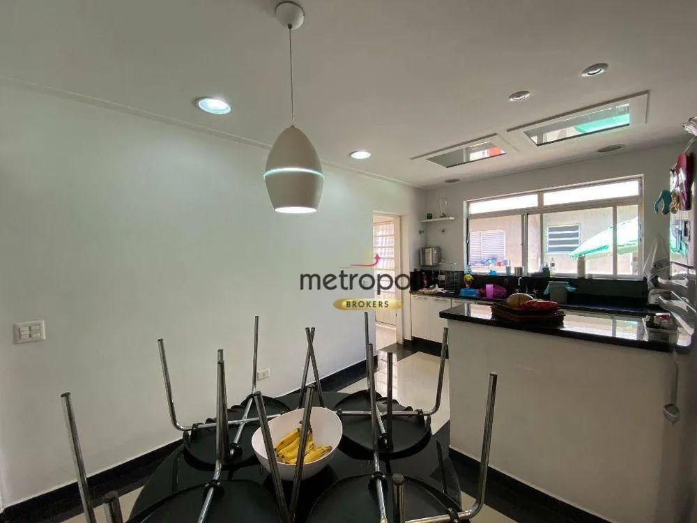 Casa, 3 quartos, 235 m² - Foto 11